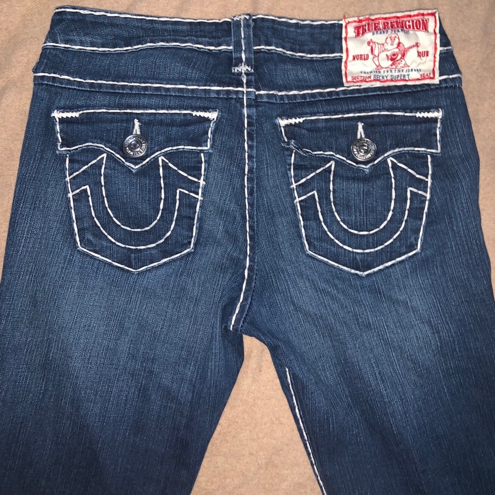 GENTLY LOVED TRUE RELIGION JEANS